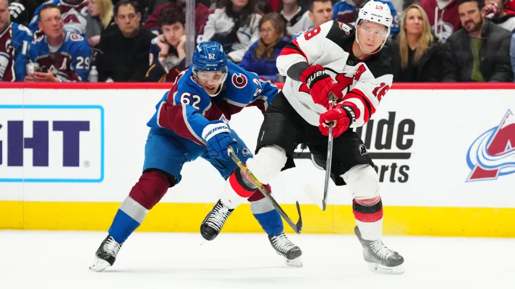 Ondřej Palát v utkání s Coloradem