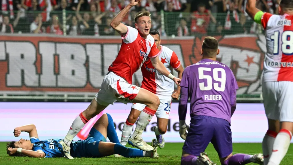 Štěpán Chaloupek slaví gól