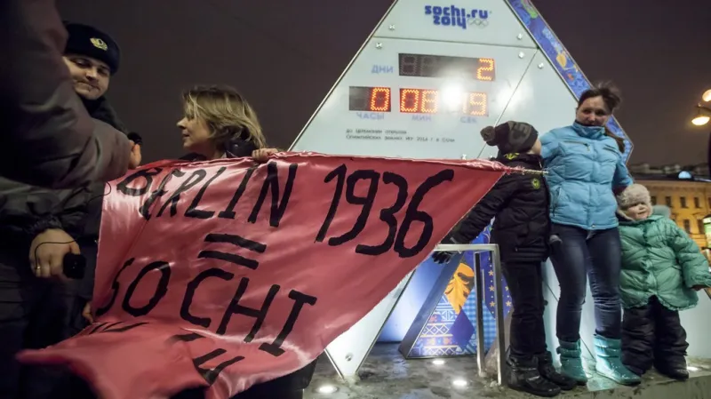 Demonstrace za práva gayů v Petrohradu