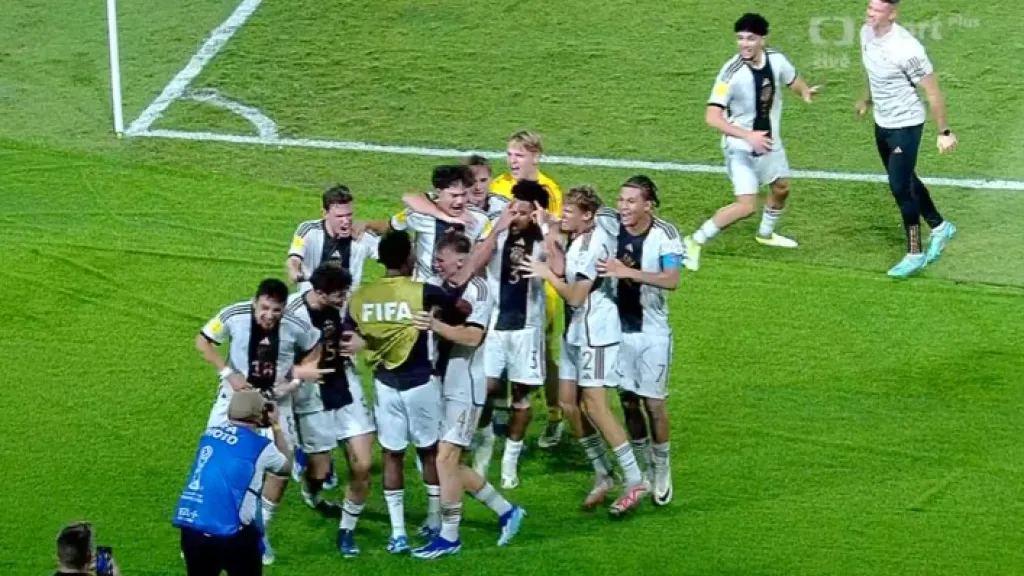 Penaltový rozstřel ve finále MS fotbalistů do 17 let