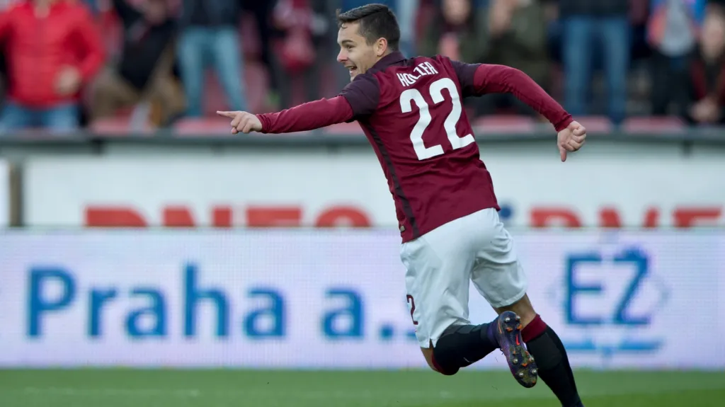 Daniel Holzer slaví svůj první gól v dresu pražské Sparty