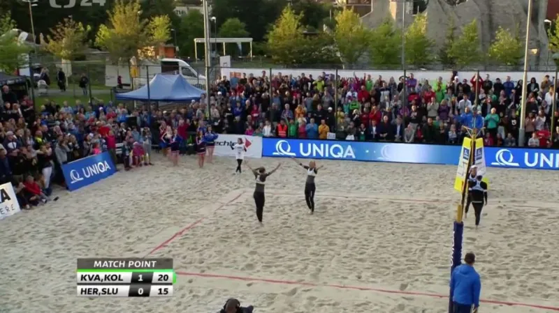 Hoidarová Kolocová s Kvapilovou opanovaly MČR v plážovém volejbalu