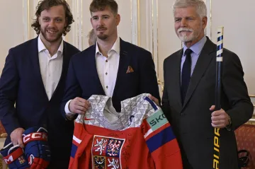 Pastrňák a Červenka s prezidentem Pavlem