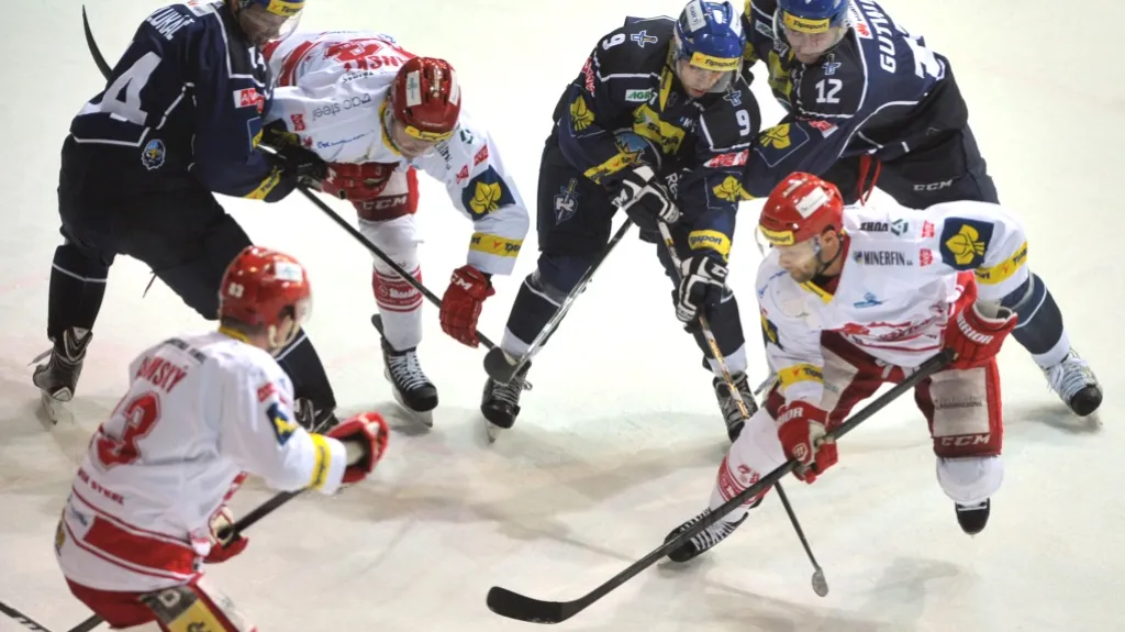 Utkání Třinec - Kladno