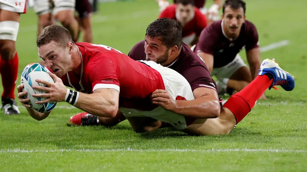 George North pokládá pětku proti Gruzii