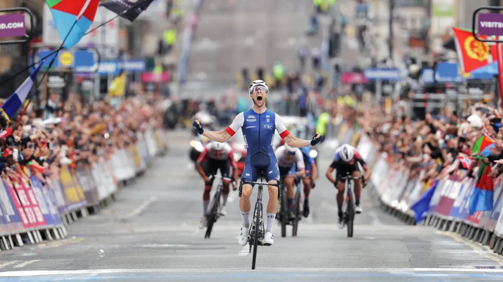 Axel Laurance vítězí na MS v závodě do 23 let