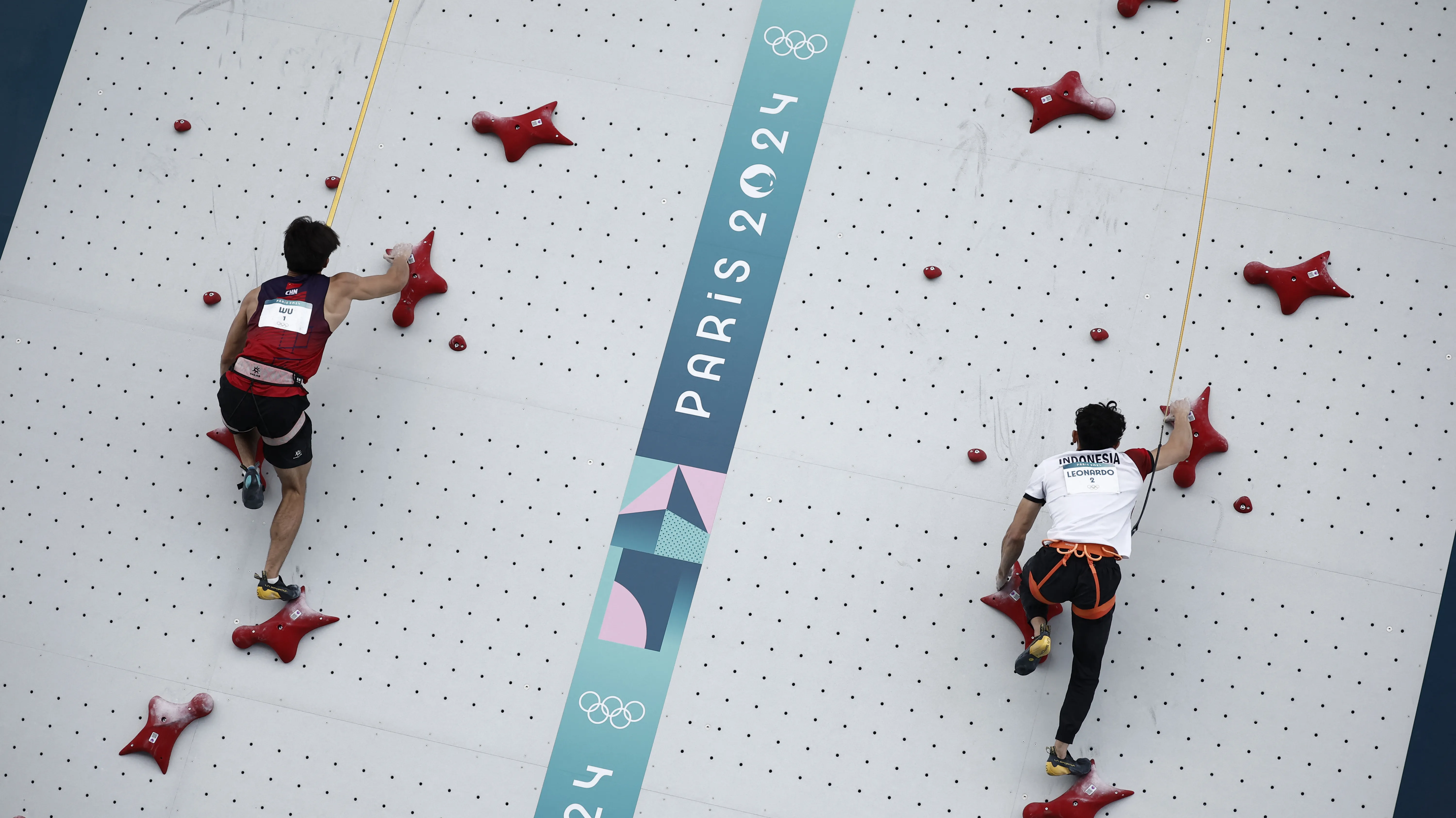 Záznam lezení na rychlost mužů