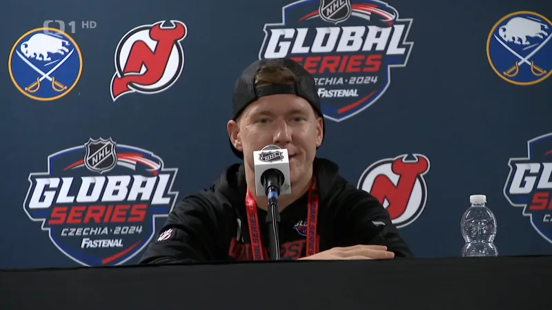 Hokejisté Buffala a New Jersey trénují v Praze