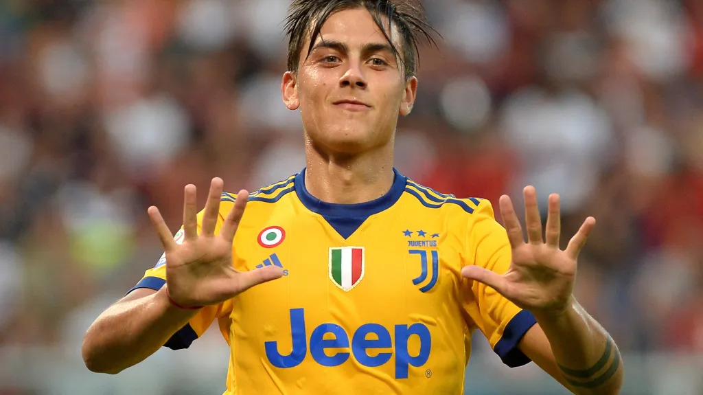 Slavící Paulo Dybala