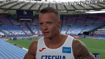 Rozběh české štafety mužů na 100 m s ohlasy