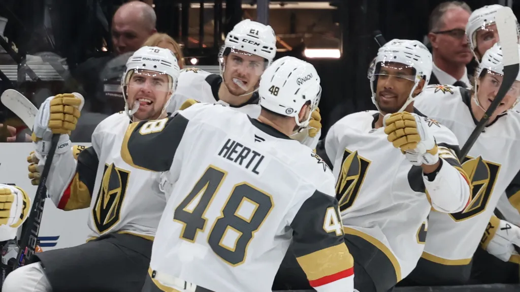 Tomáš Hertl dvěma góly řídil výhru Vegas na ledě Utahu