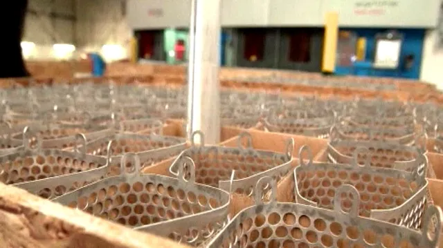 Výroba pochodní pro olympiádu