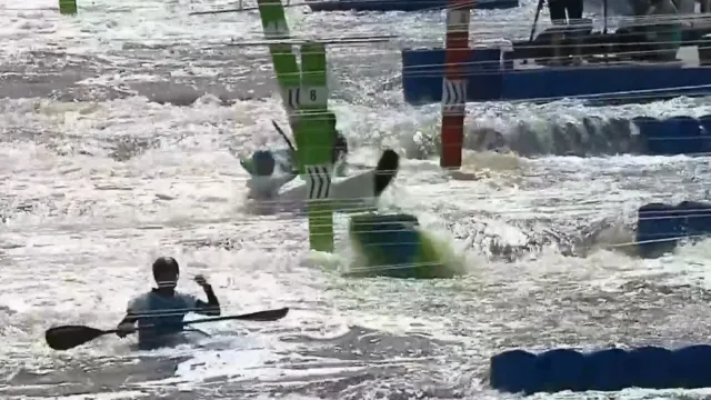 Tunka ovládl na Evropských hrách kajakcross