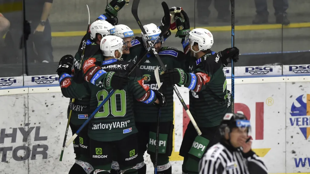 Radost hokejistů Karlových Varů