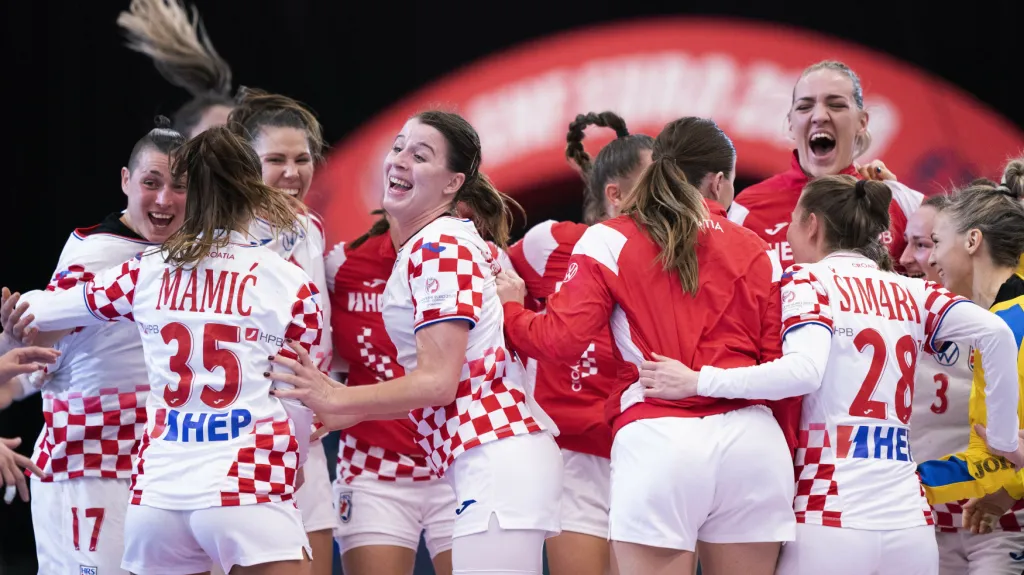 Radost házenkářek Chorvatska