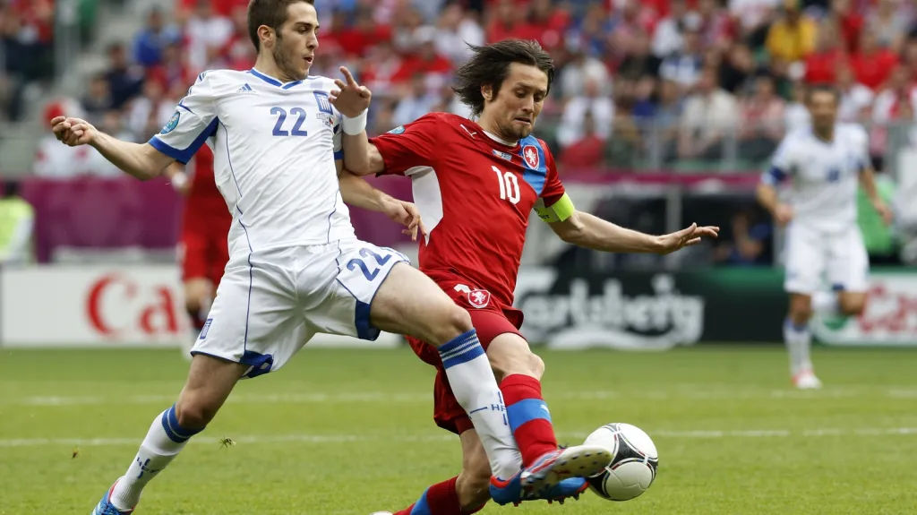 Tomáš Rosický v utkání s Řeckem