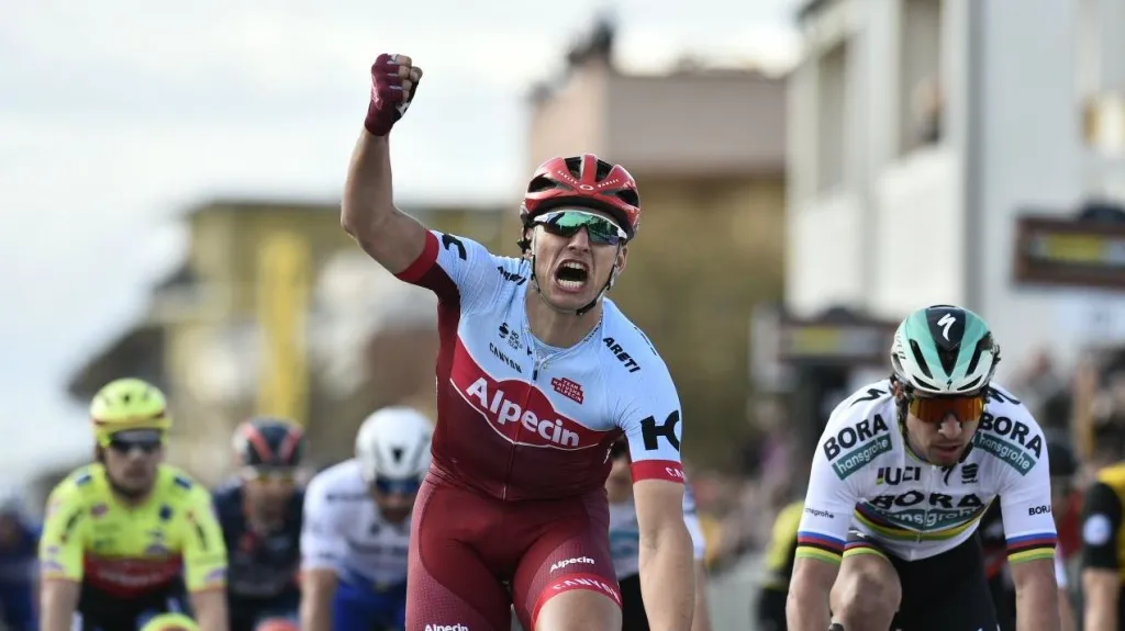 Marcel Kittel poráží Petera Sagana na Tirrenu-Adriaticu