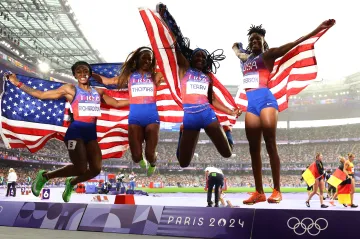 Vítězná americká štafeta 4x100 m