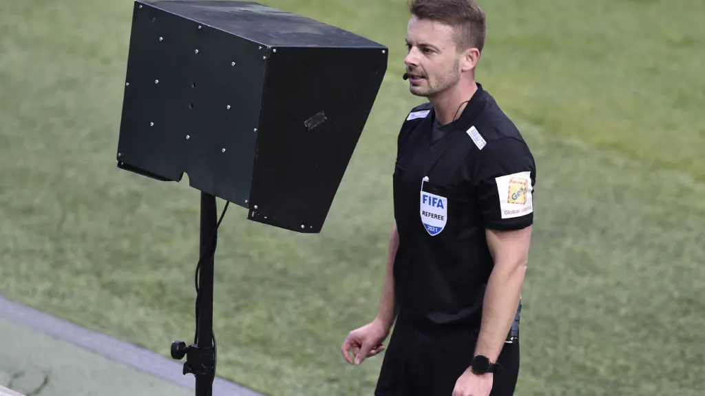 Rozhodčí Pavel Orel