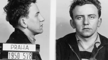 Před 75 lety byli zatčeni hokejoví mistři světa a začal vykonstruovaný proces