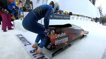 Tajcnárová poprvé v monobobu postoupila do druhého kola