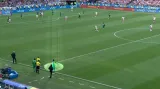 Moment v utkání Polsko - Senegal: Kontroverzní gól Nianga
