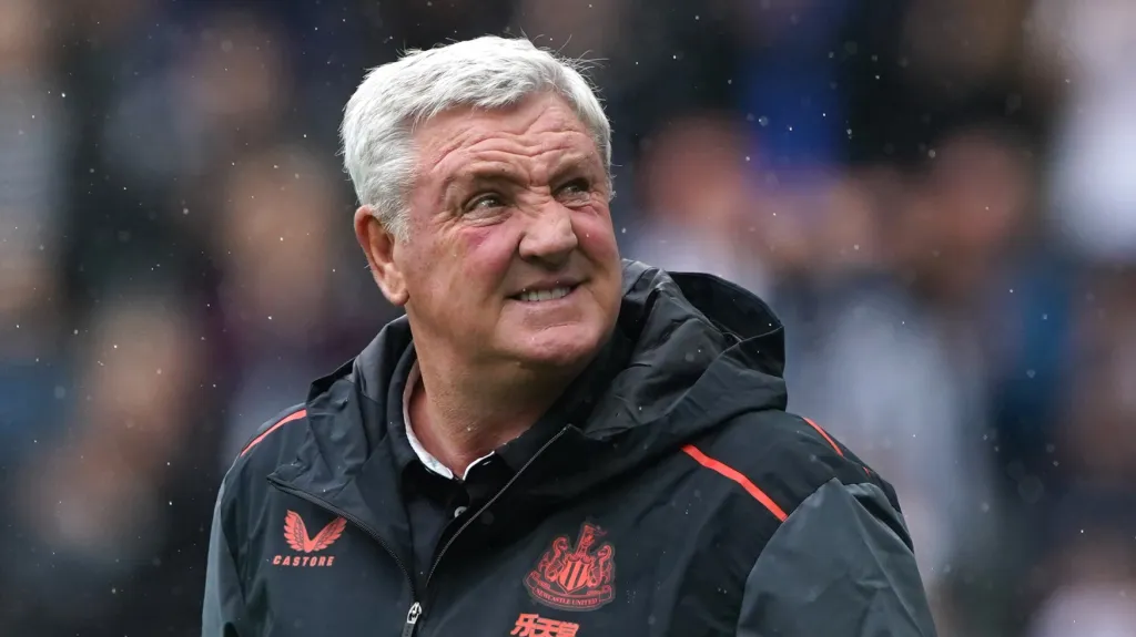 Trenér Newcastlu Steve Bruce