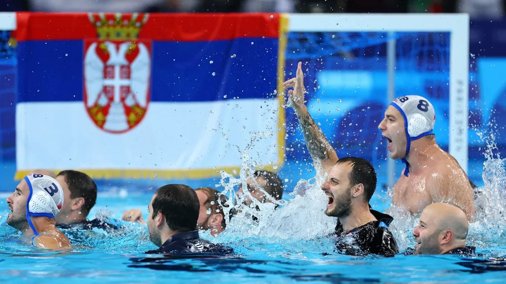 Radost vodních pólistů Srbska