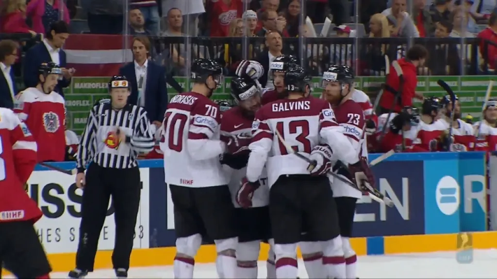 Gól v utkání Rakousko - Lotyšsko: Darzinš - 1:1 (33. min.)