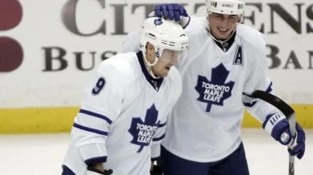 Niklas Hagman a Tomáš Kaberle