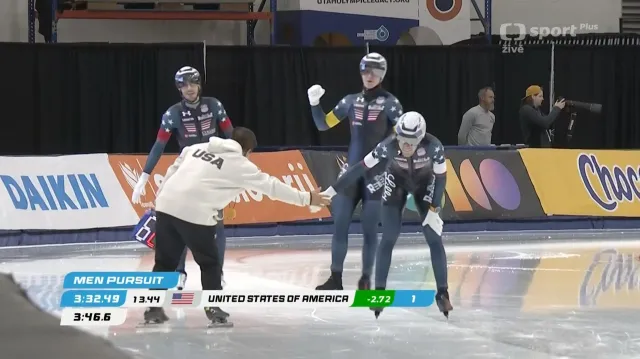 Američané vylepšili rekord ve stíhacím závodě družstev