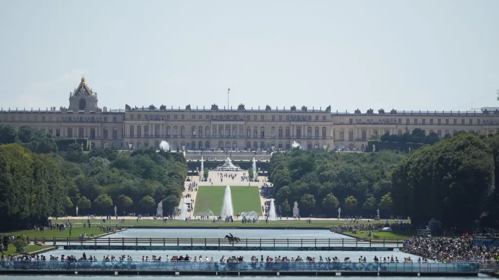 Cross country v parku ve Versailles