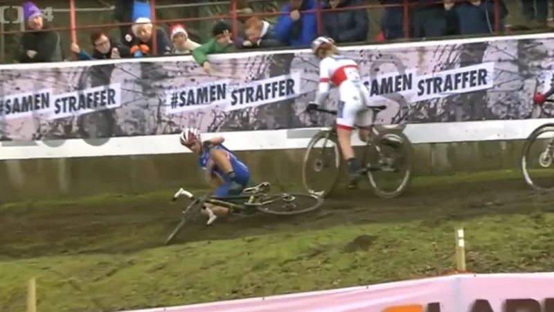 Nash dokázala stáhnout ztrátu po pádu a dojela třetí