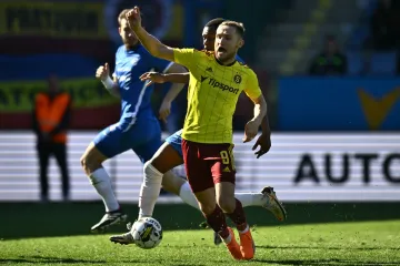 Faul na Jana Kuchtu v zápase Sparty v Liberci