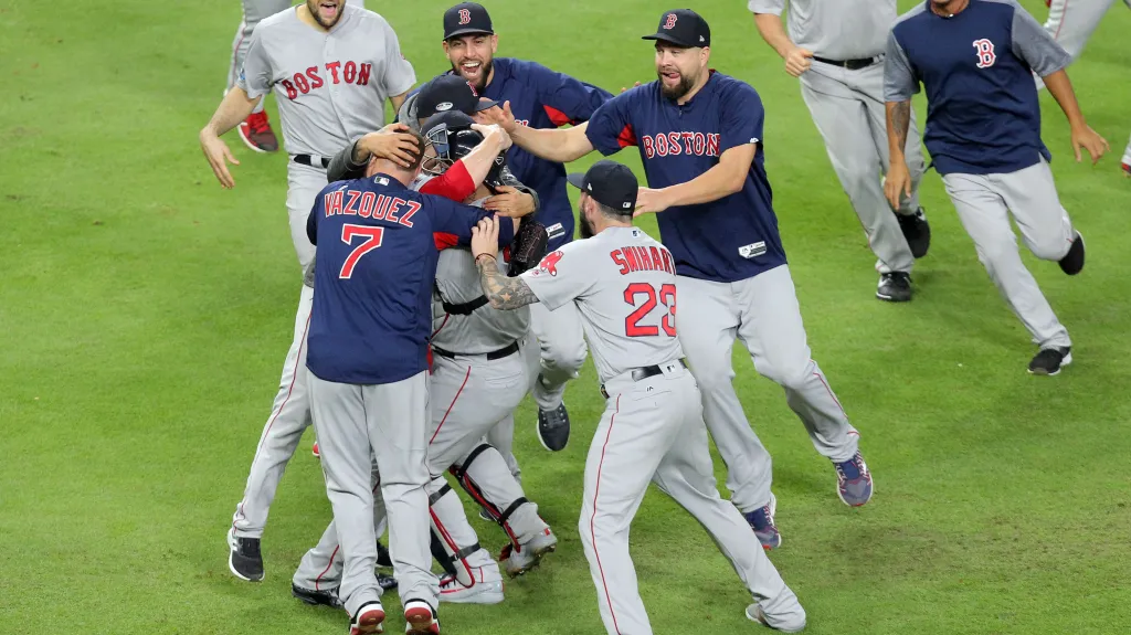 Radost baseballistů Bostonu Red Sox