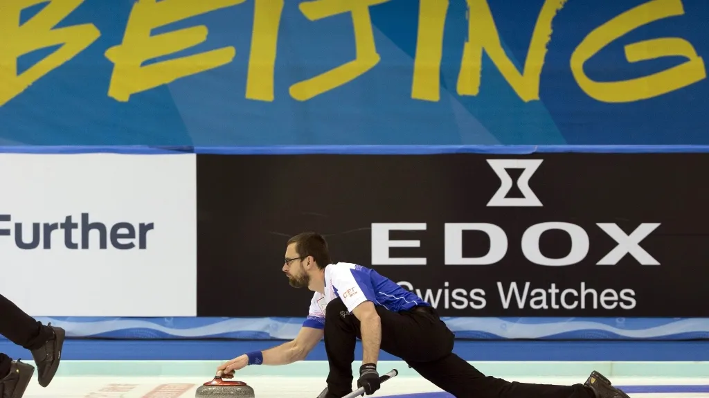 Český curler Martin Snítil