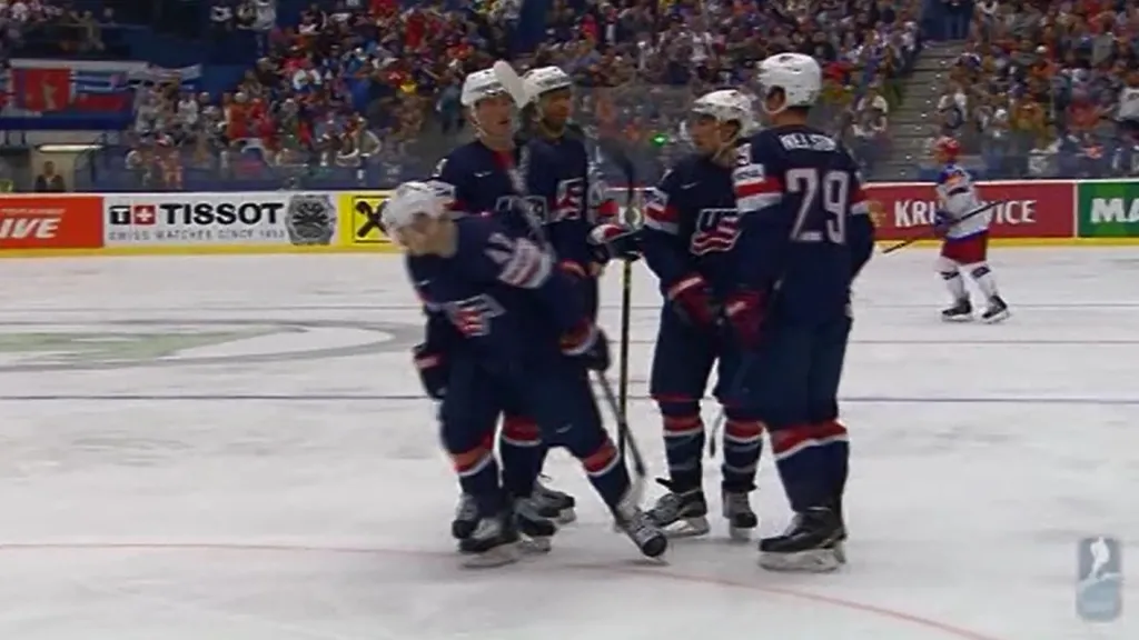 Gól v utkání Rusko - USA: Krug - 1:2 (27. min.)