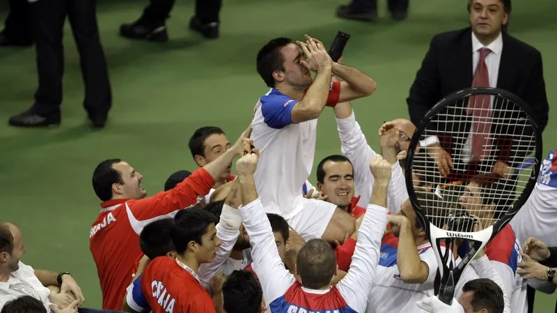 Všichni Srbové jsou teď troickisté.