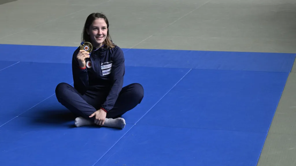 Renata Zachová se zlatou medailí z ME