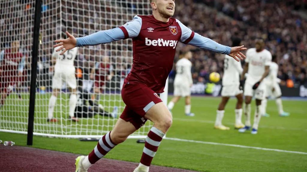 Jarrod Bowen z West Hamu po brance v síti Manchesteru United