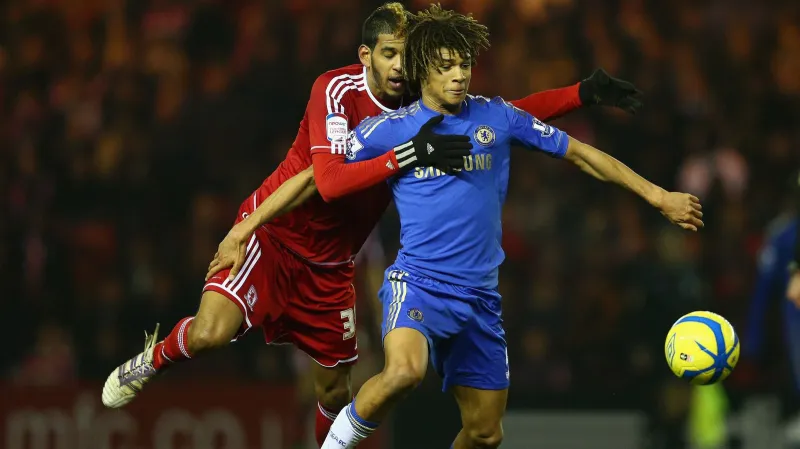 Hráč Chelsea Nathan Ake proti Middlesbrough