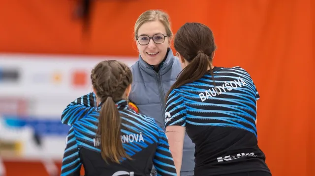 Kubešková se po mateřské pauze vrací ke curlingu