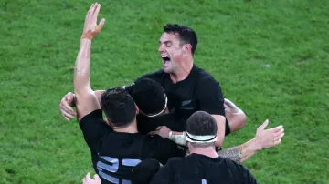 Dan Carter