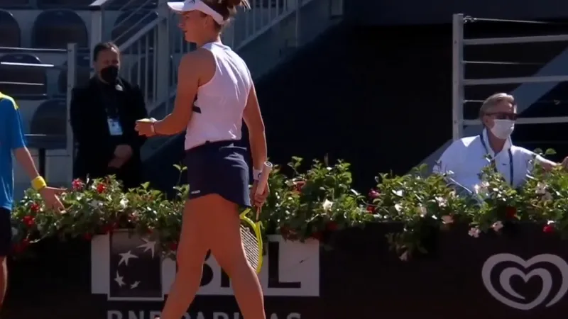 Krejčíková se v Římě probila do osmifinále