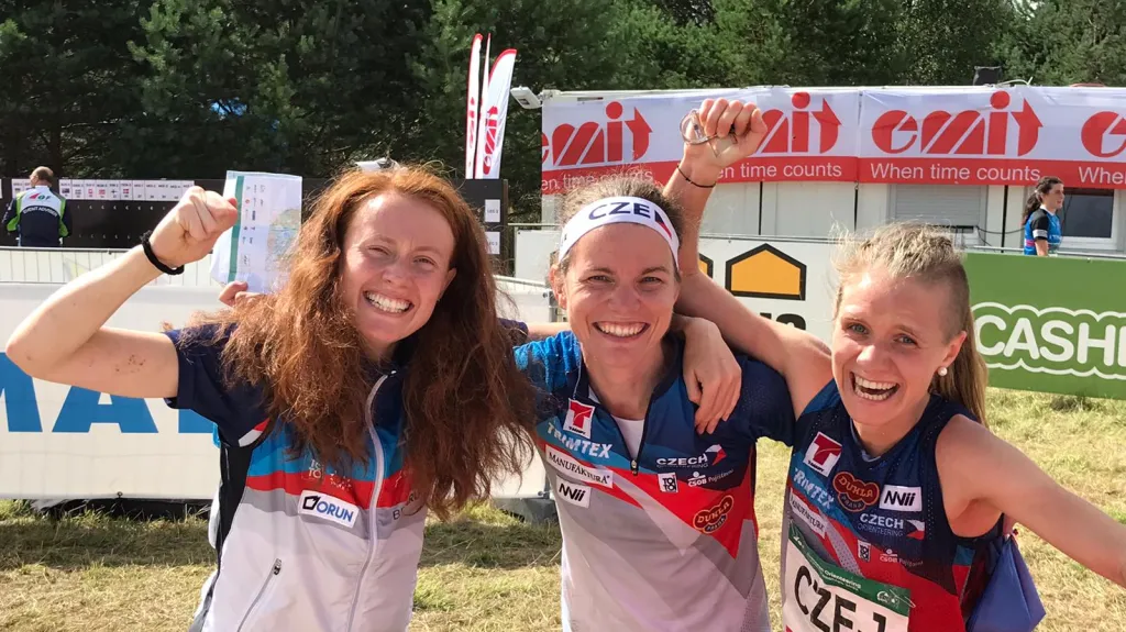 Vendula Horčičková, Adéla Finstrlová a Tereza Janošíková