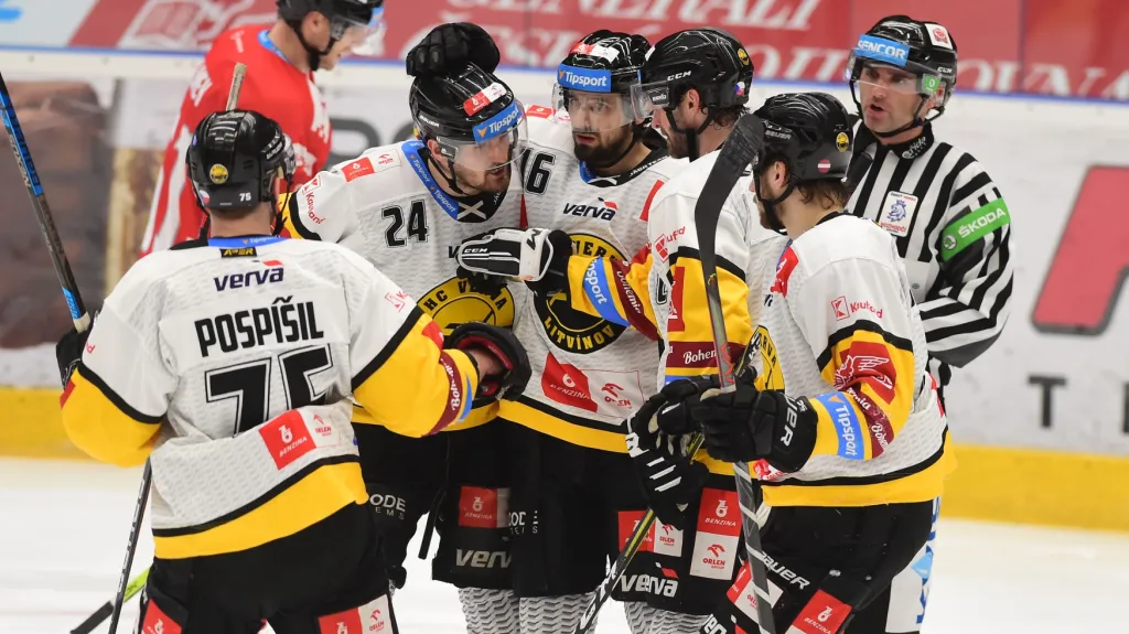 Litvínov slaví gól Lukeše a rekordní asistenci Hübla