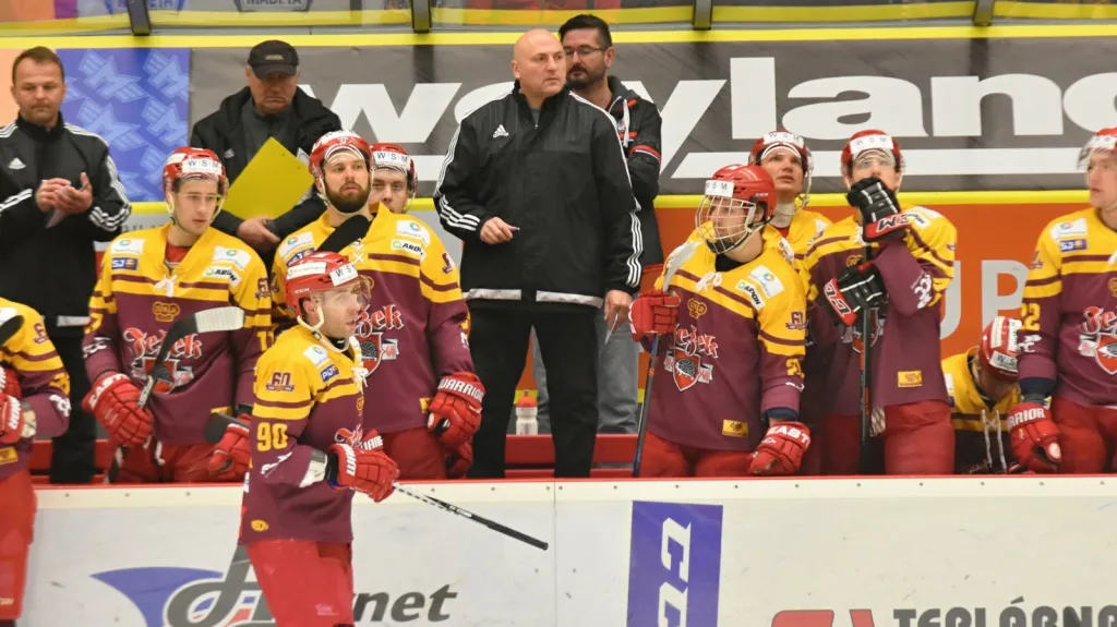 Petr Vlk na lavičce Jihlavy