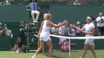 Siniaková porazila Džábirovou a je ve 3. kole Wimbledonu