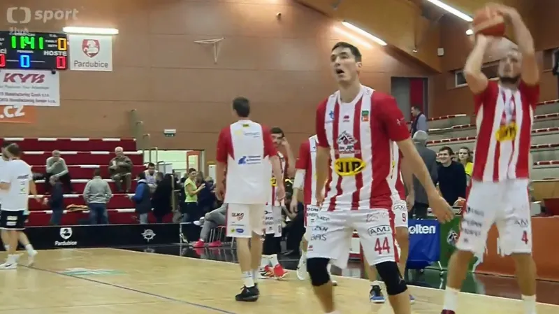 Pardubice teprve podruhé doma prohrály, tentokrát nestačily na Děčín