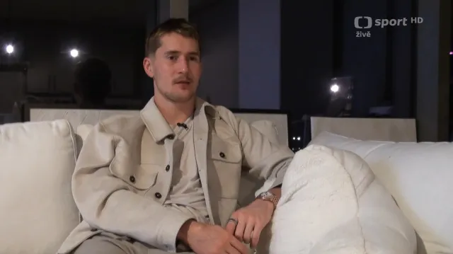 Nečasův skvělý podzim v NHL a role lídra v Carolině